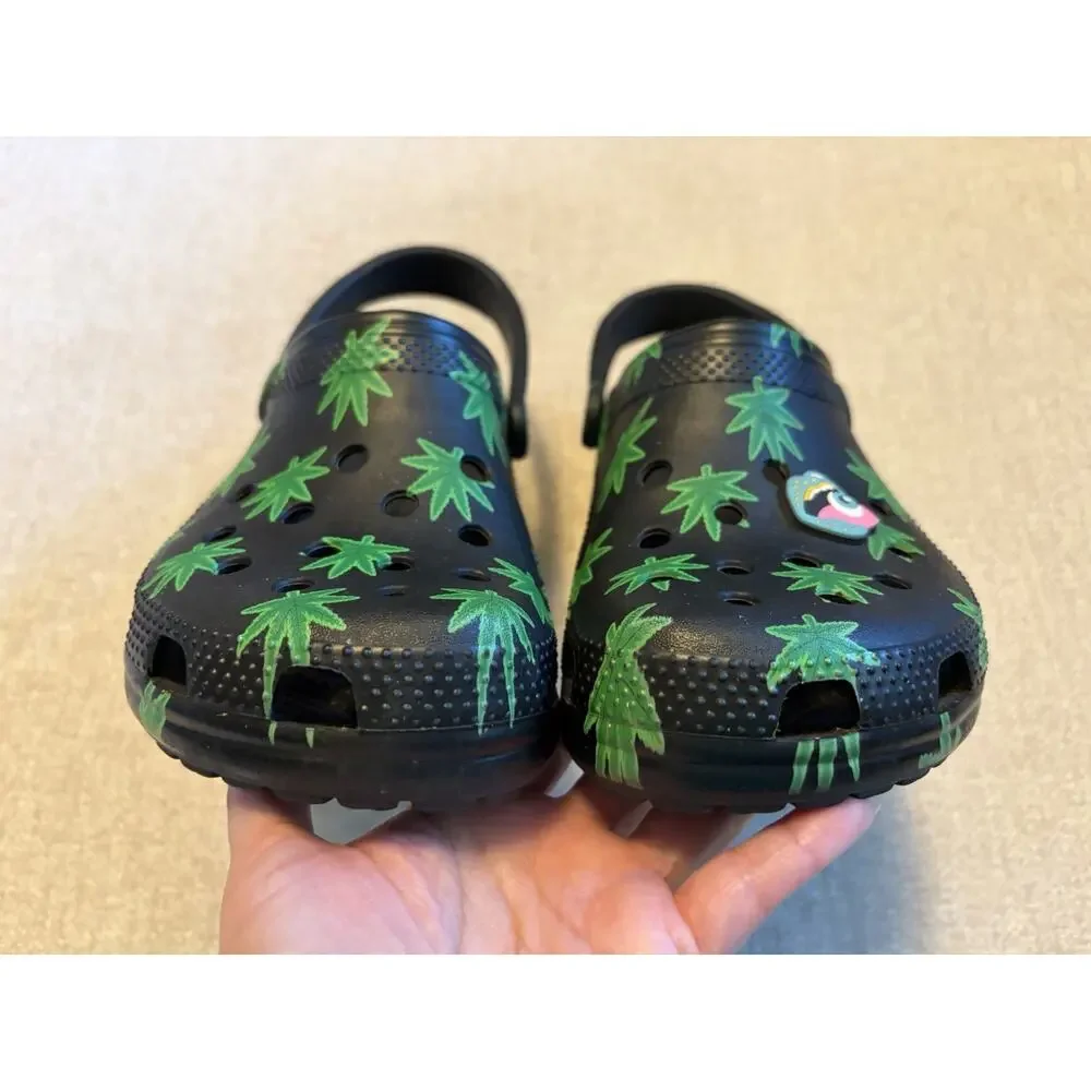 Crocs Classic Hemp Leaf Clogs Unisex Men’s 7 Women’s 9 Black & Green Hippie Pot